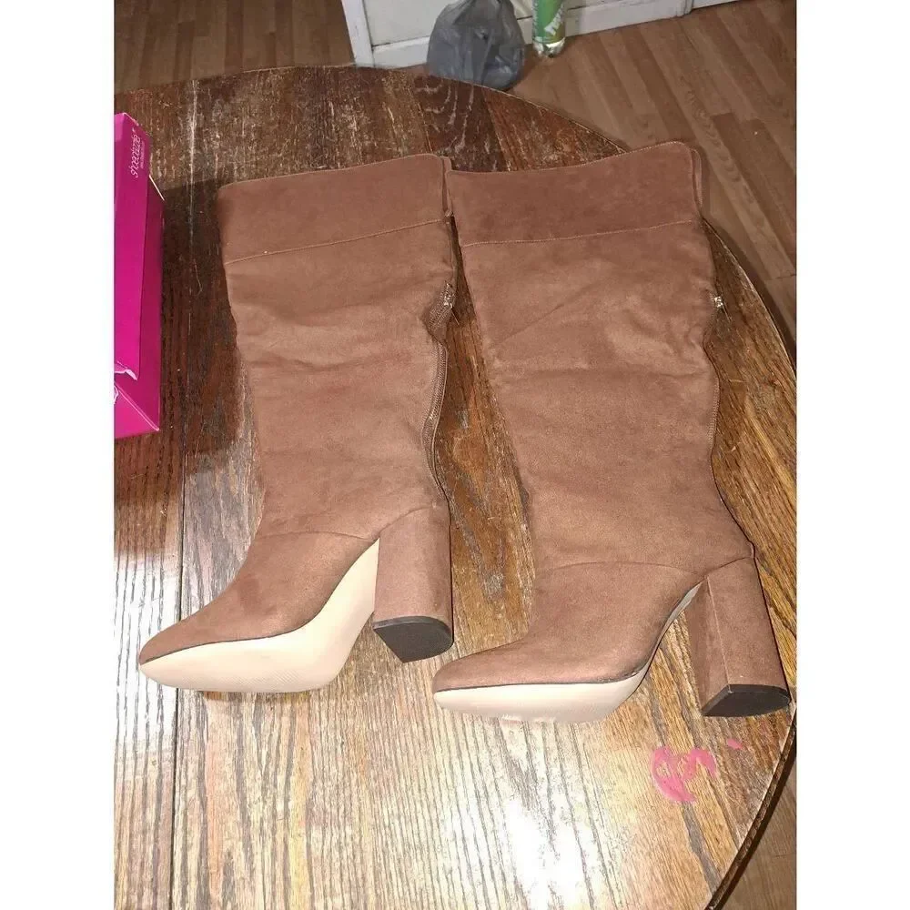 New 8.5E Wide Shoe Dazzle Brown Daisey High Block Chunky Heel Boots Over Knee